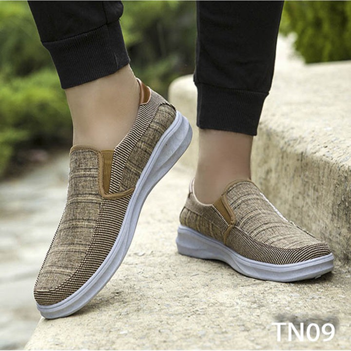 Giày Sneaker Thể Thao Đế Êm Chất Vải Jeans TN09 - Nâu Vàng