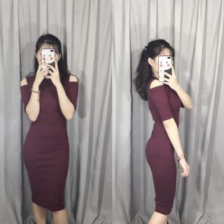 Váy body khoét vai tay lỡ