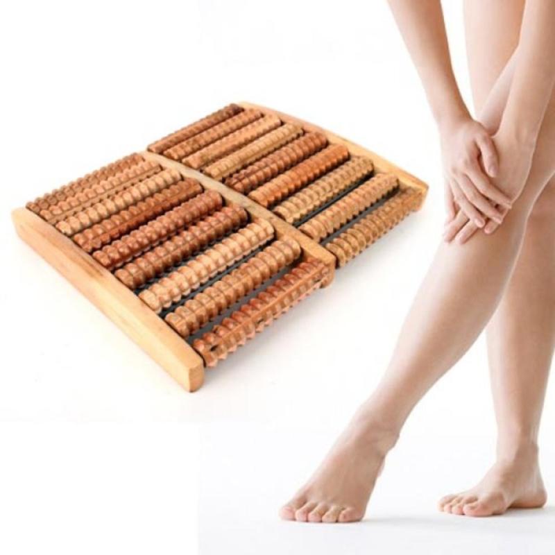 Dụng cụ massage chân bằng gỗ 8 con lăn