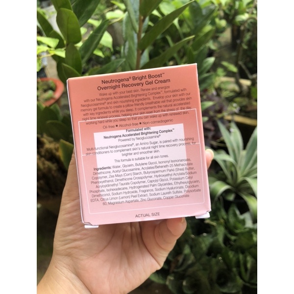 Kem dưỡng da trắng sáng Neutrogena Bright Boost Overnight Recovery Gel 50g.Hàng Úc