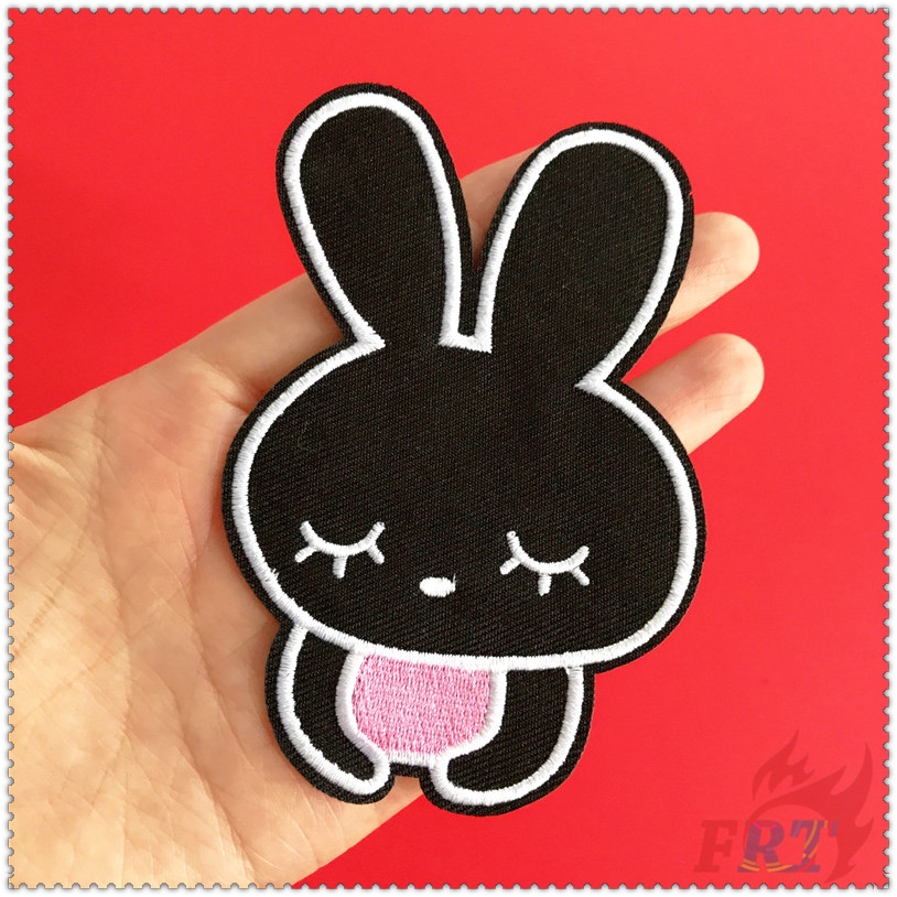1 / 2 Miếng vá thêu hình thỏ đáng yêu