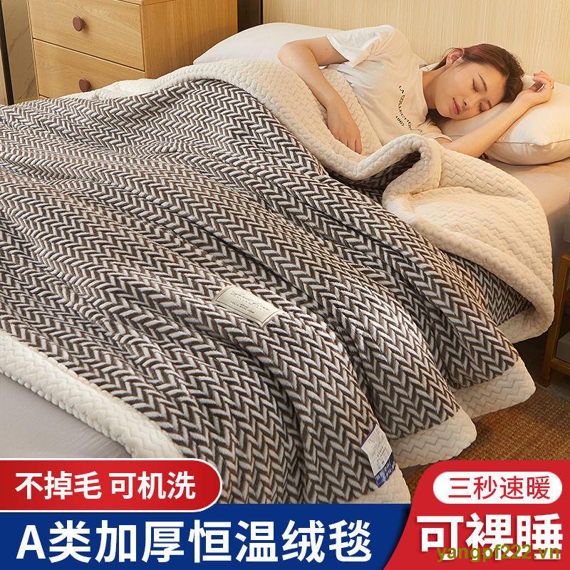 Chăn Nhung San Hô Dày Dặn Phù Hợp Cho Mùa Hè Thu
