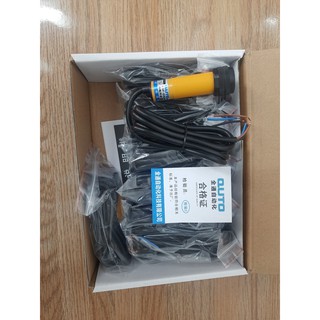Cảm biến quang sensor quang E3F-DS30C4 30CM