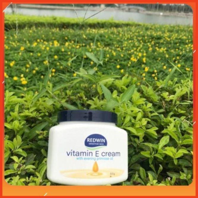 Kem Dưỡng Da Vitamin E Úc 300g  cấp ẩm, giảm thâm và rạn da mang lại làn da mịn màng, trắng sáng