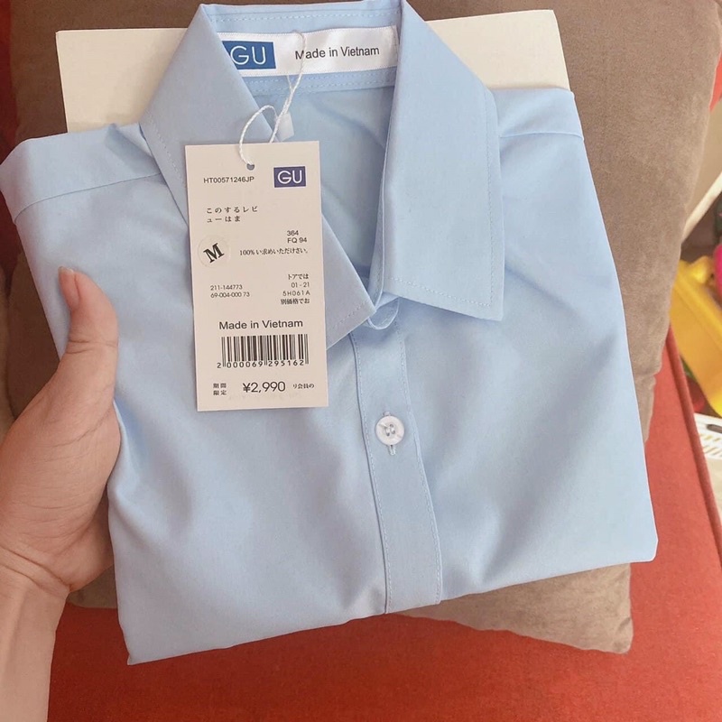 Áo Sơ Mi Nữ Sát Nách G.U Chất Thô Lụa Không Nhăn Nhàu Mát Lạnh