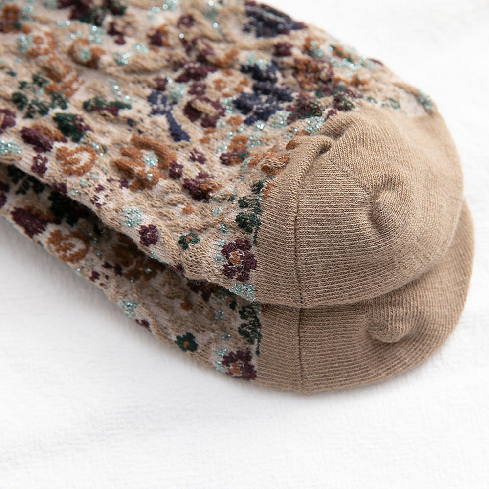 Vớ cotton dài họa tiết hoa bắt mắt dành cho phái đẹp