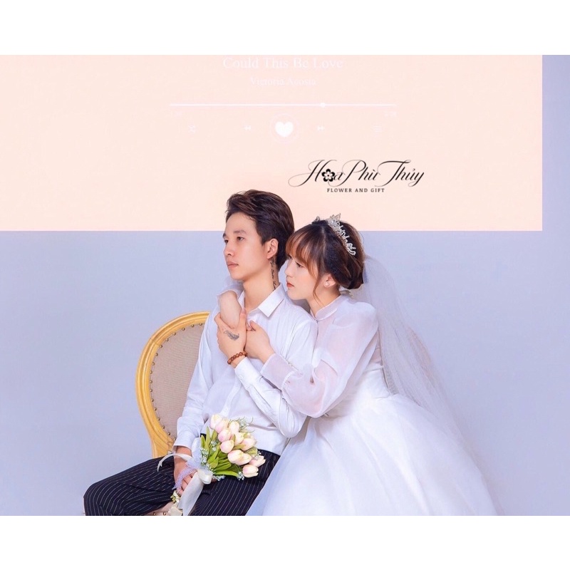 Bó hoa cưới cầm tay cô dâu bằng hoa lụa