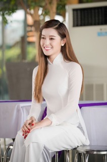 Áo dài tà đơn đã cho thuê 1 lần