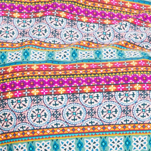 Set bơi dài tay họa tiết thổ cẩm | BigBuy360 - bigbuy360.vn