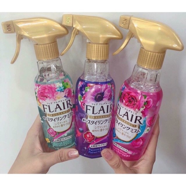 Xịt thơm phẳng quần áo FLAIR