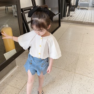 quần bò đùi bé gái