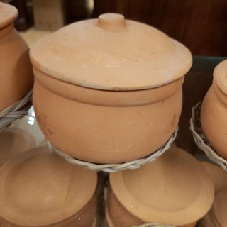 NIÊU TRÒN ĐẤT
