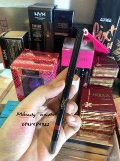 Chì kẻ viền môi YSL