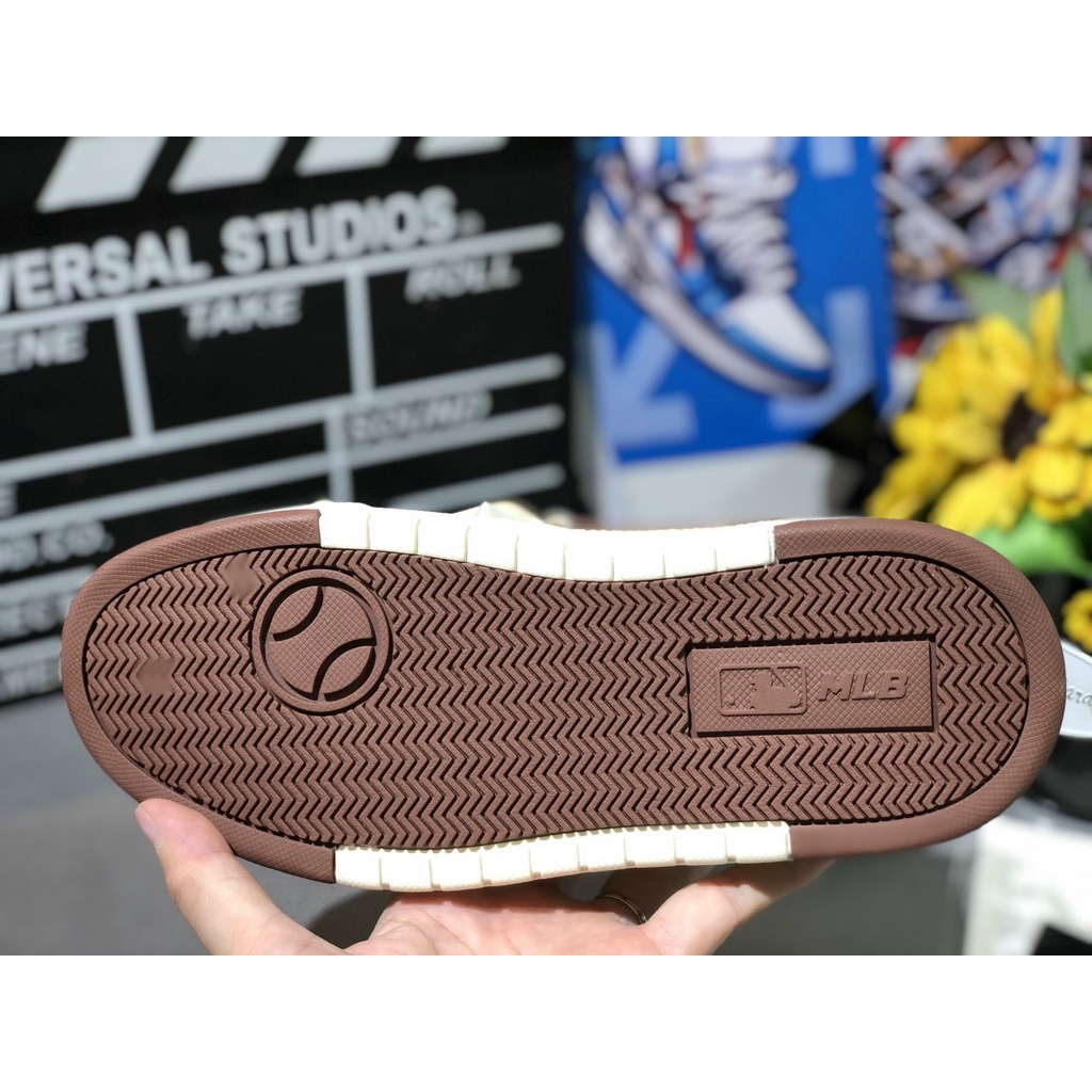 Giày MLB Chunky Liner Boston Red Sox Màu Nâu in chữ B