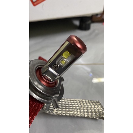 Đèn led chip T6 lớn gắn xe máy wave dream sirius