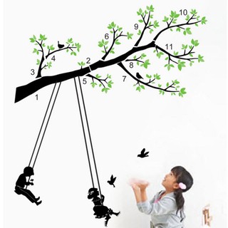 Decal dán tường decal trang trí bé chơi xích đu BINBIN EB129 (Có sẵn keo)