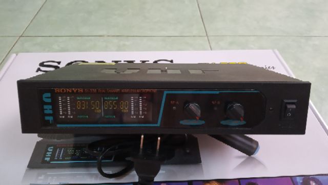 Micro không dây giá rẻ 338