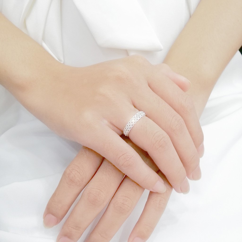 Nhẫn đồng xu may mắn