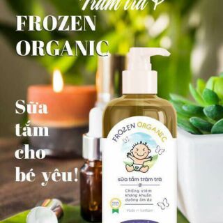 Sữa tắm tràm trà cho bé