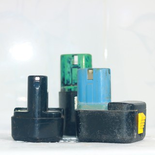 Vỏ pin hitachi 12V