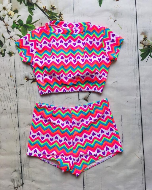 Bikini tay dài sọc ngang dễ thương