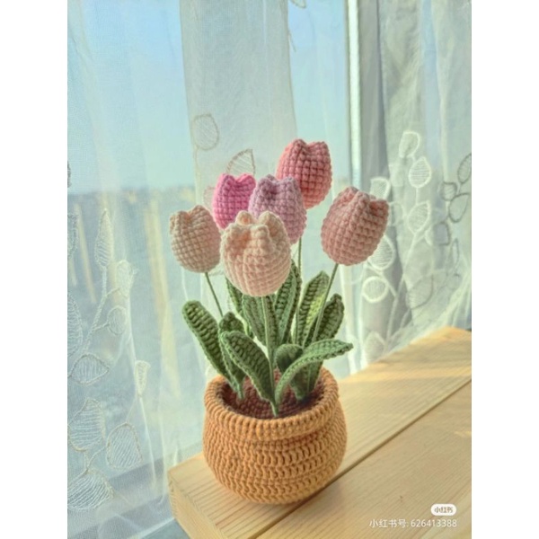 Hoa len handmade _ Hoa Tulip