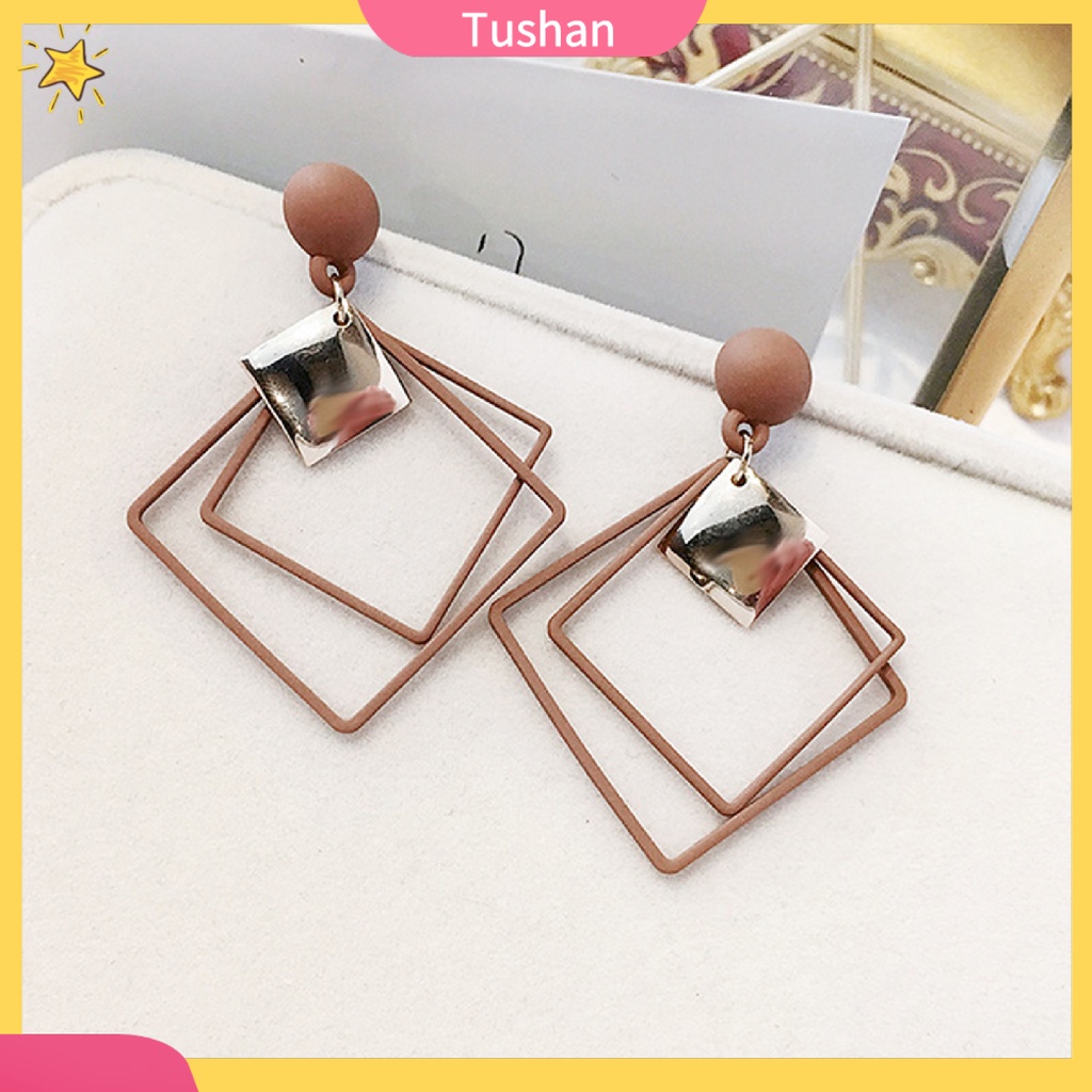 Khuyên tai nữ thiết kế sang trọng