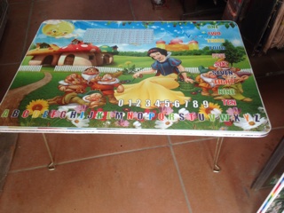 Bàn gấp chân sắt