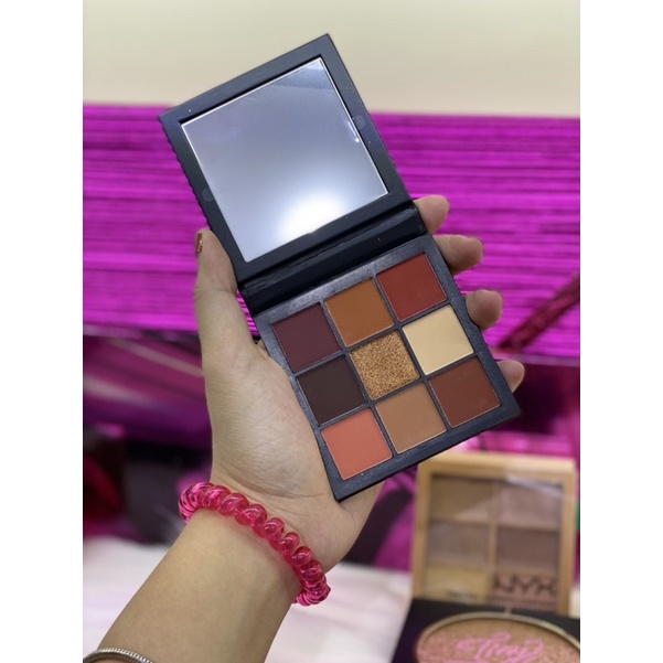 Phấn mắt Huda Beauty Warm Brown Obsessions Eyeshadow Palette