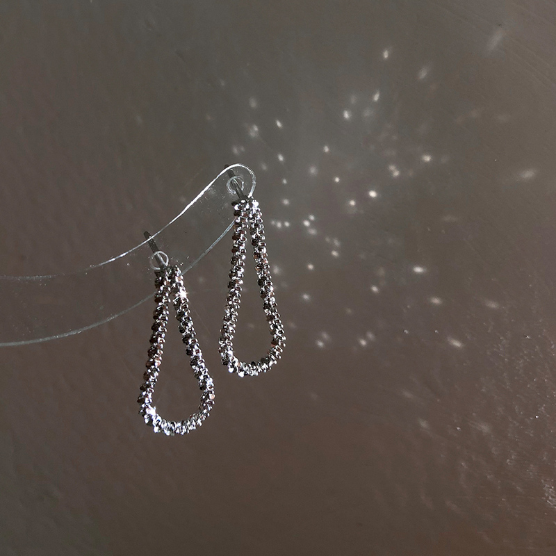 Gmai Hoa Tai Dáng Dài Mạ Bạc Thời Trang Cho Nữ