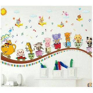 Decal dán tường đoàn tàu thần đèn siêu ngộ nghĩnh cho bé