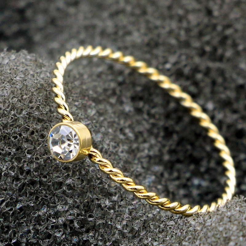 [FreeShip] Nhẫn nữ titan đá xoắn J1-306 - CAM KẾT KHÔNG BAY MÀU