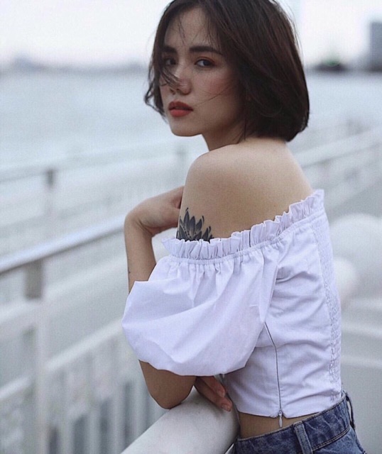 ÁO CROPTOP BẸT VAI ĐAN DÂY