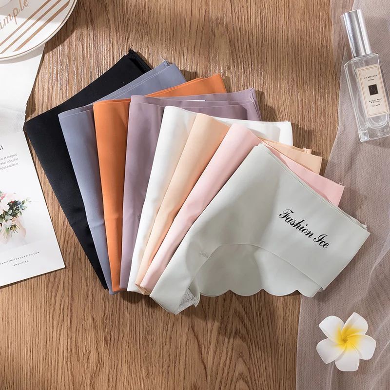 Set 10 Quần Lót Đúc Su Trơn Viền Sóng 1028