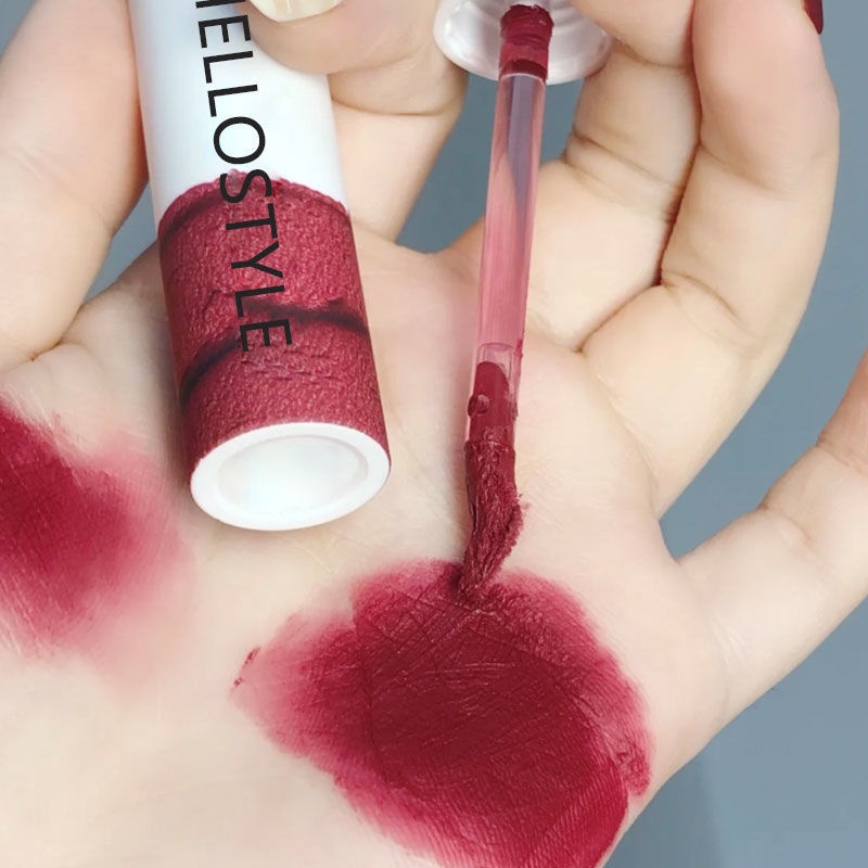 Son Môi Cho Màu Lì Phong Cách Hello Kitty Xinh Xắn