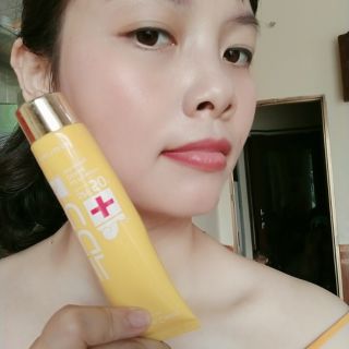 Kem chống nắng cgf