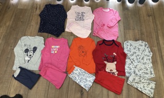 Mickey geogre xuất dư