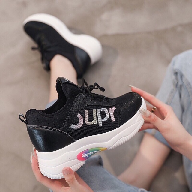 Giày thể thao Supr