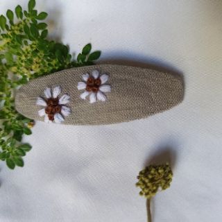 Kẹp tóc thêu tay handmade