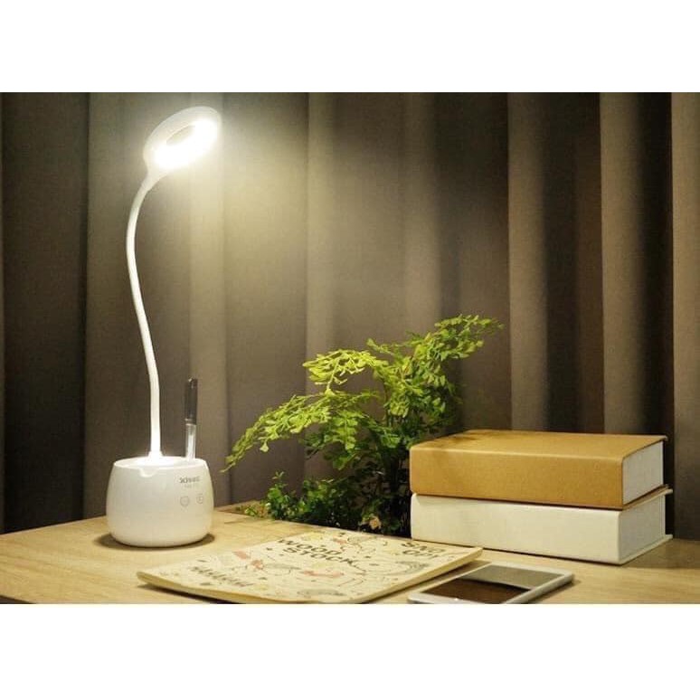 Đèn bàn học tích điện TGX_772 có ống cắm bút tiện dụng