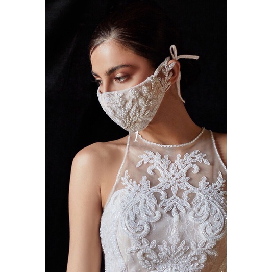 khẩu trang- che mặt cô dâu cưới làm lễ