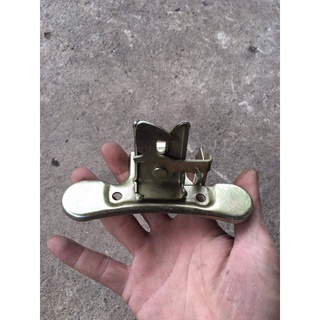 Chốt khoá yên sau xe chaly 84