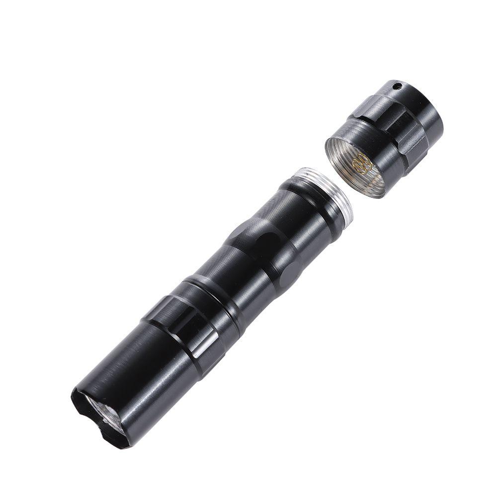 Đèn Pin LED Siêu Sáng Dùng Cho Cắm Trại Ngoài Trời