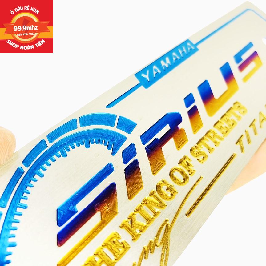 Bảng tên titanium xe Sirius Titan