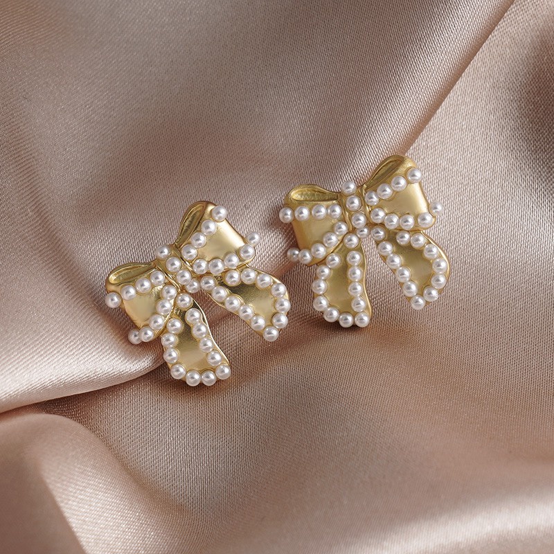 Bông Tai Nữ Bạc 925 Cá Tính Đính Đá Thương Hiệu Cao Cấp Mang Phong Cách Hàn Quốc  - MS10505566