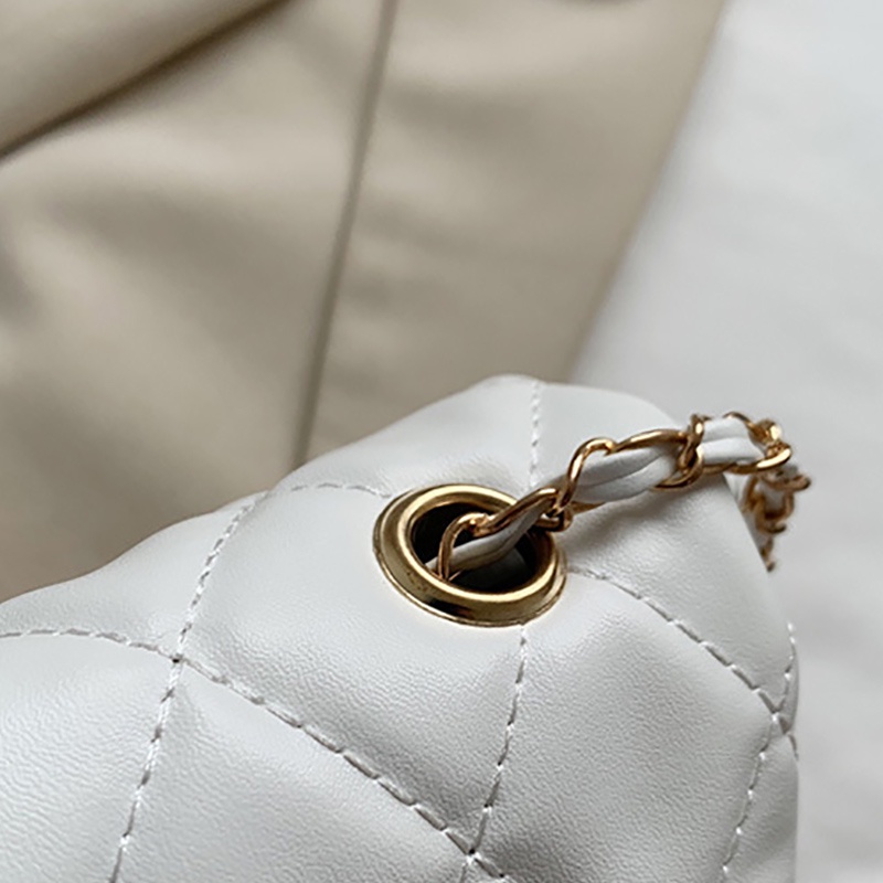 Túi Đeo Chéo Hình Vuông Cỡ Nhỏ Phối Dây Xích Thời Trang