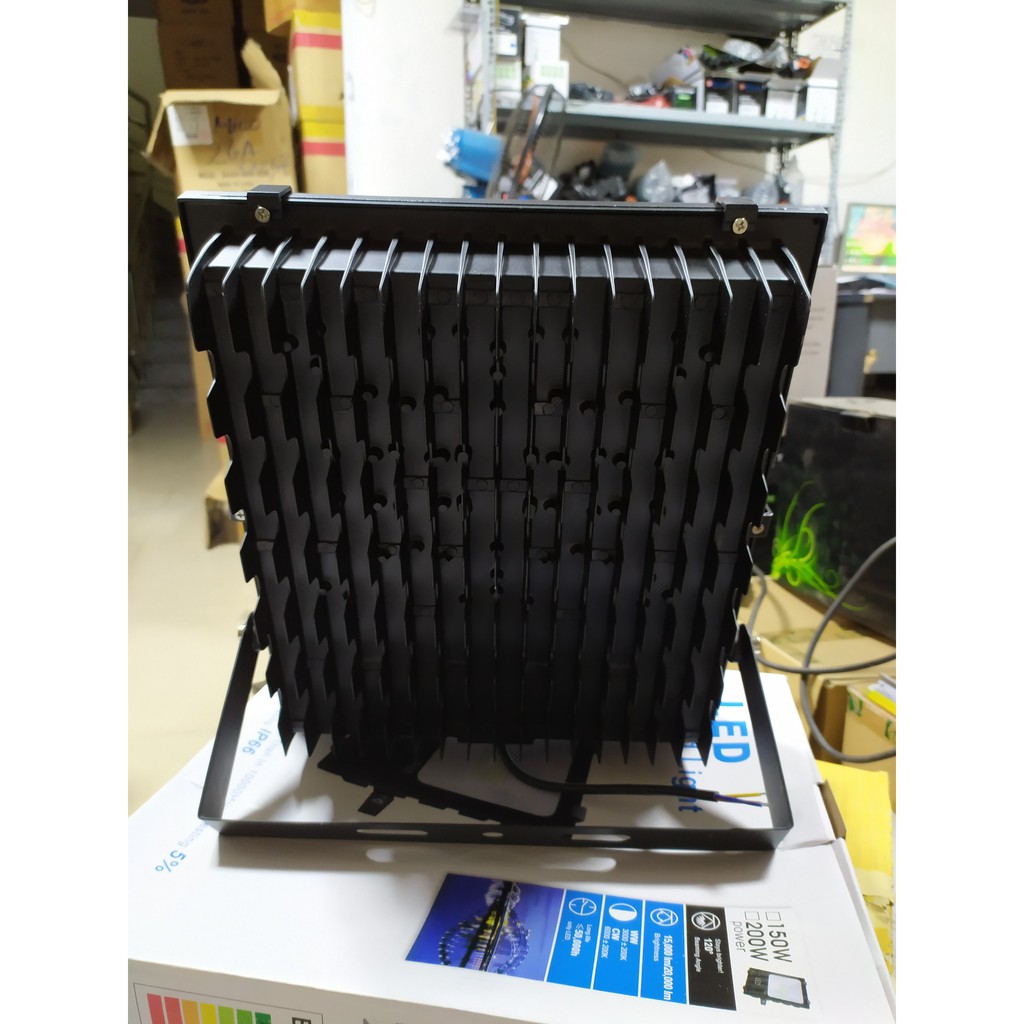 Đèn pha LED 200W chip COB siêu sáng ngoài trời