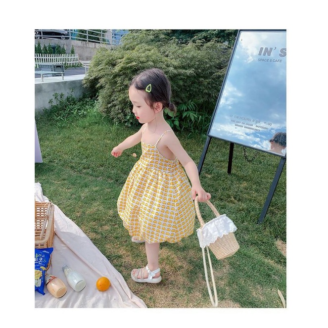 Váy bé gái - Váy 2 dây vải đũi kèm nơ sau lưng cho bé gái