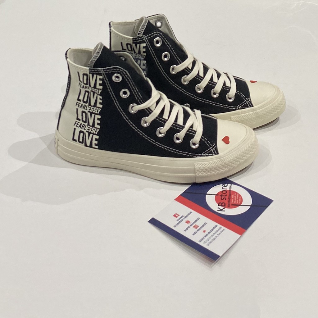 Giày Converse Classic Love Fearlessly trắng đen