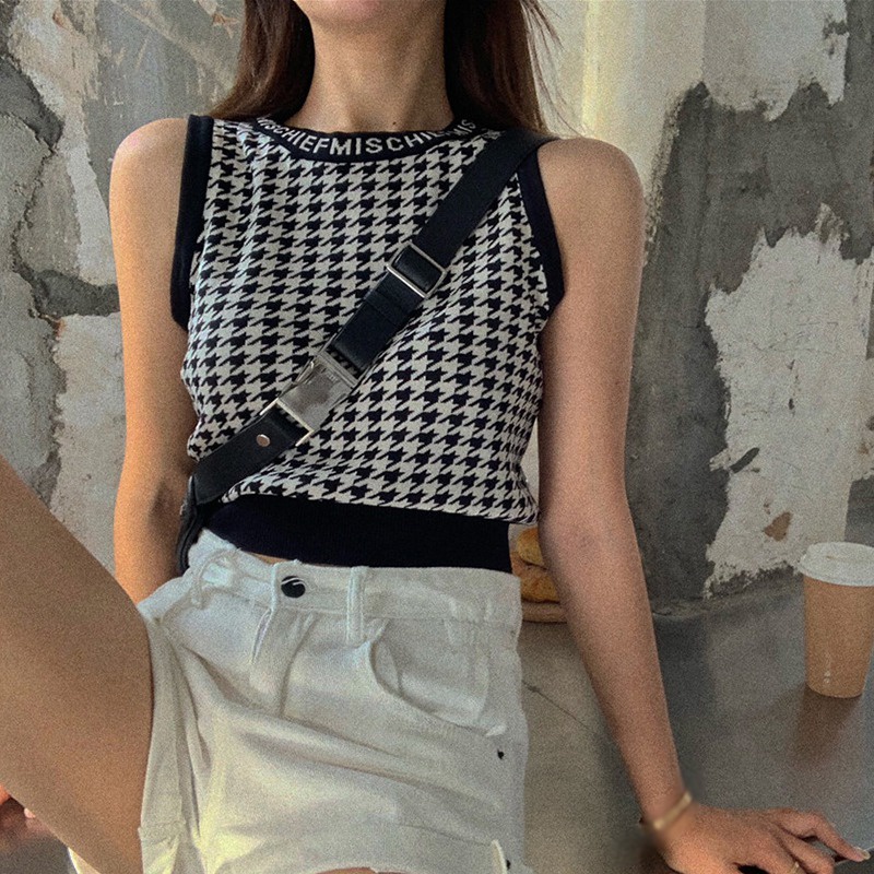 Áo croptop sát nách hoạ tiết in phong cách Retro Hàn Quốc cho nữ